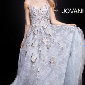 JOVANI Gown NWT size 4